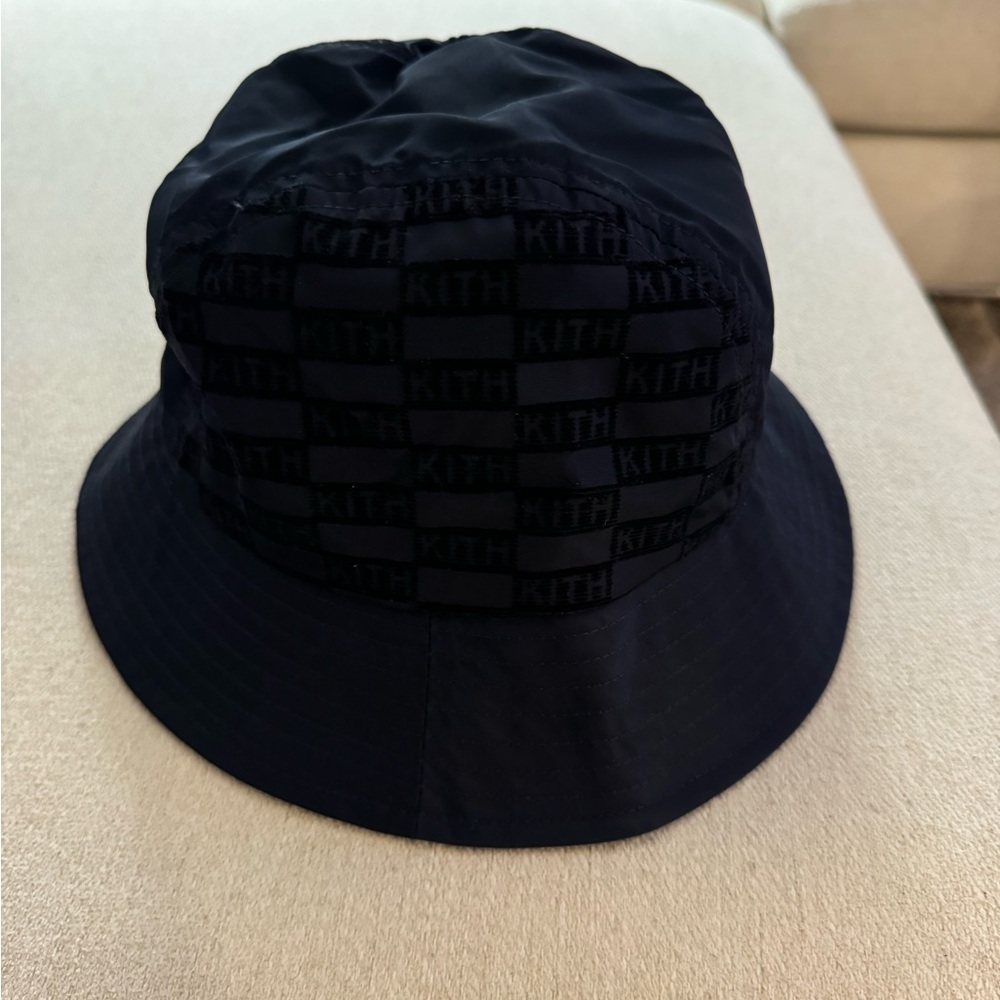 Kith navy nylon monogram bucket hat! UNWORN. NEW WITH TAGS.